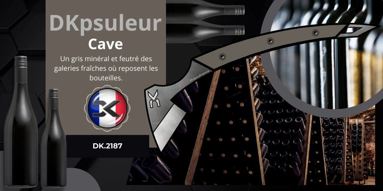 DKpsuleur Cave DK.2187
Un gris minéral et feutré des galeries fraîches où reposent les bouteilles.